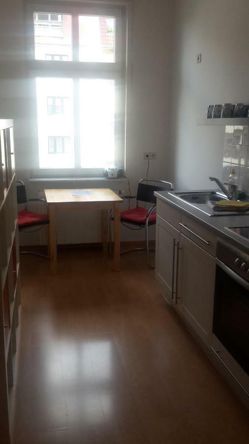 Lichtdurchflutetes Apartment Prenzlauerberg Берлин Экстерьер фото