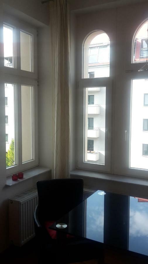 Lichtdurchflutetes Apartment Prenzlauerberg Берлин Экстерьер фото