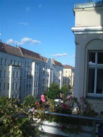 Lichtdurchflutetes Apartment Prenzlauerberg Берлин Экстерьер фото